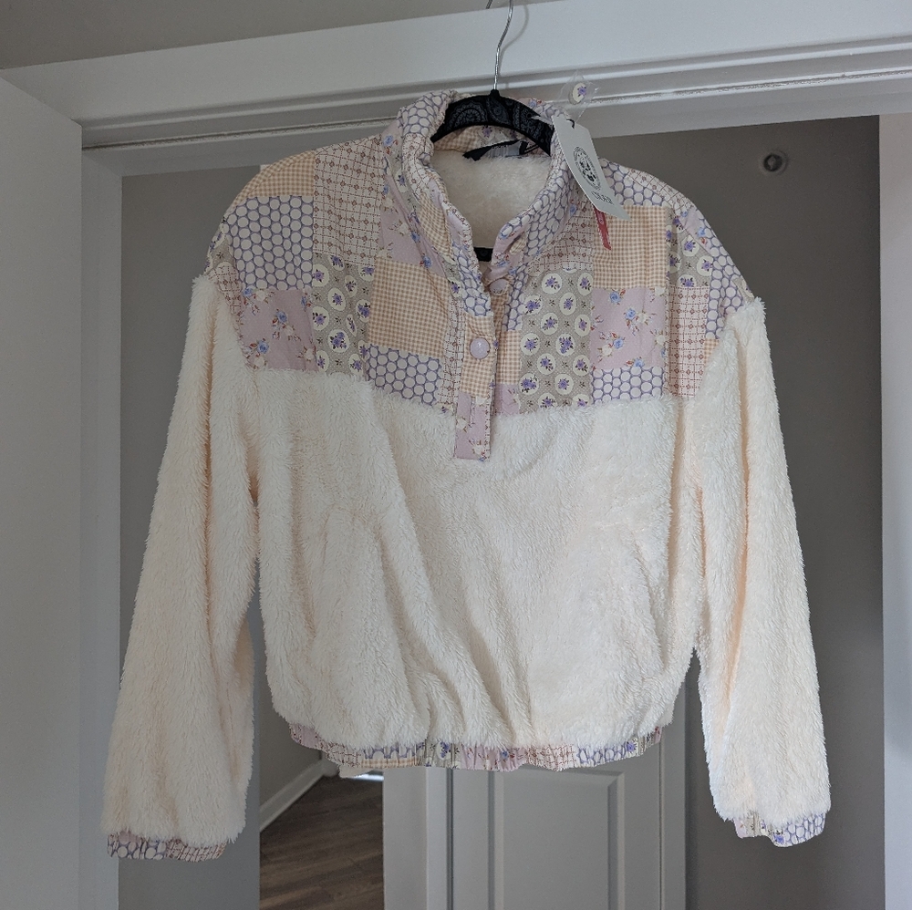 Patchwork Fleece Floral Pullover